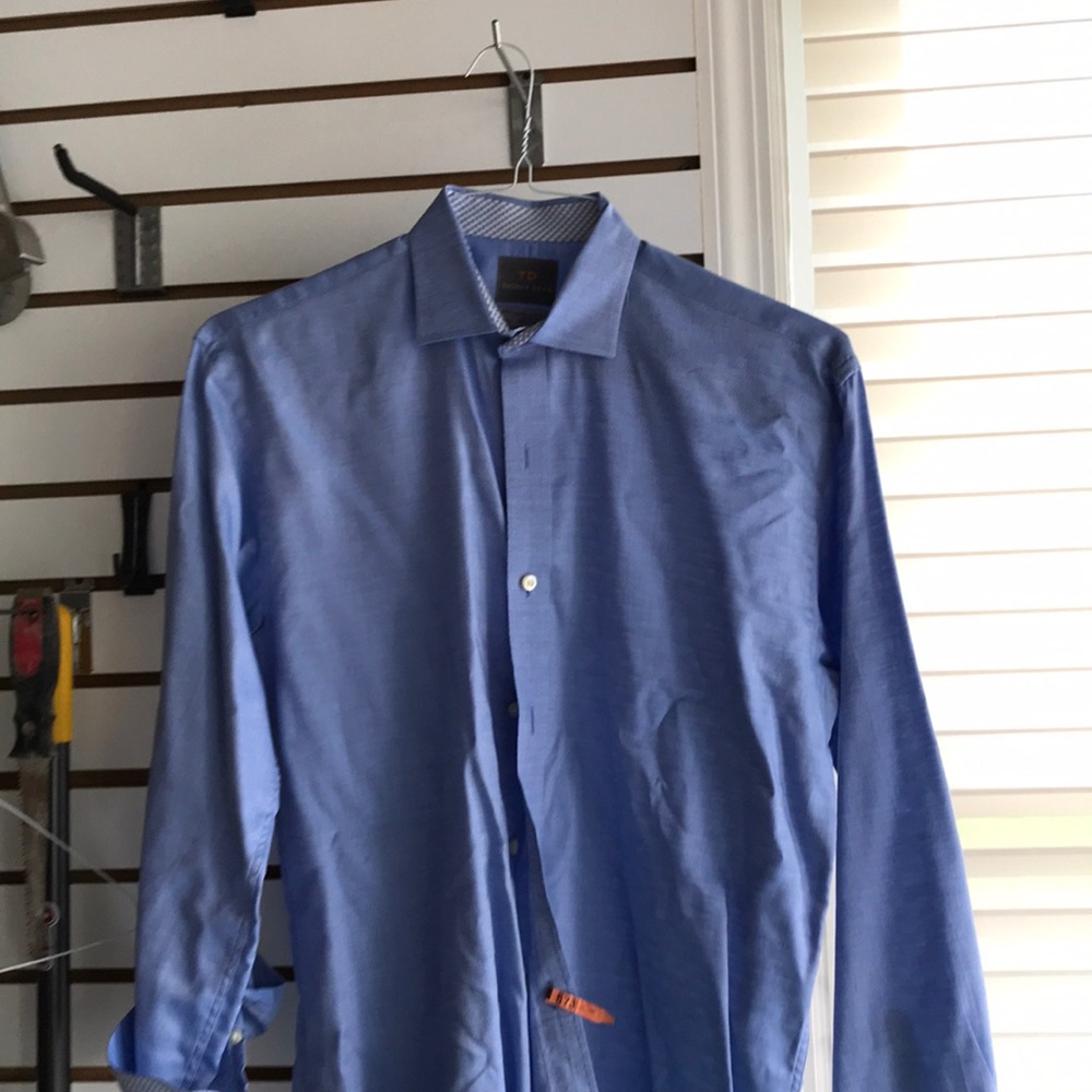 Boys button down - Picture 3 of 3